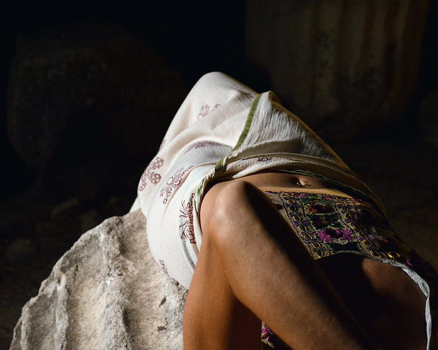 fleurdetalyx enter the palace