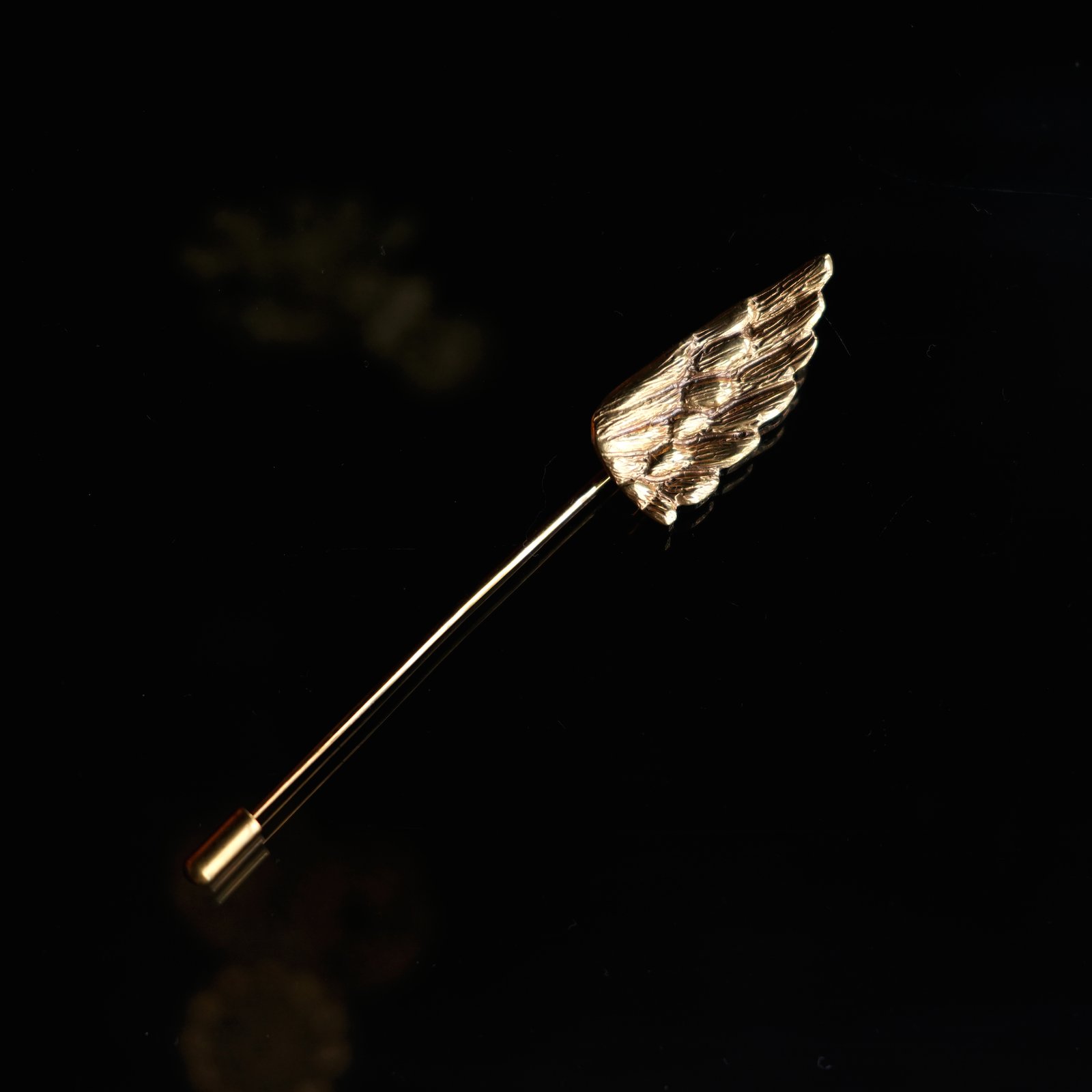 hermetic wing bronze sq